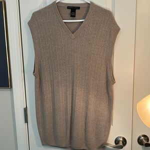 Geoffrey Beene  V-Neck Sweater Vest